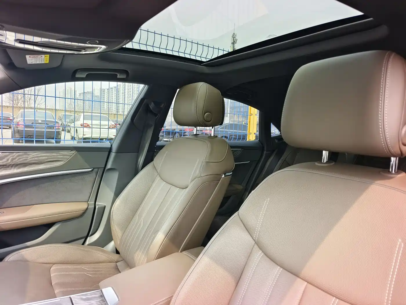 AUDI A7L