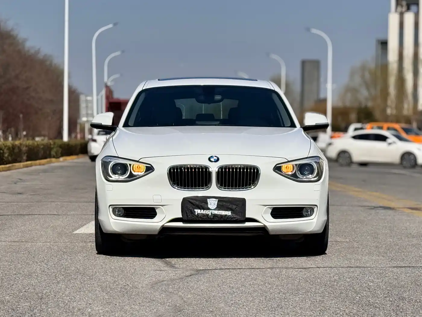 BMW 1 Series (Import) 2013 Facelift 116i Urban Model фото 2