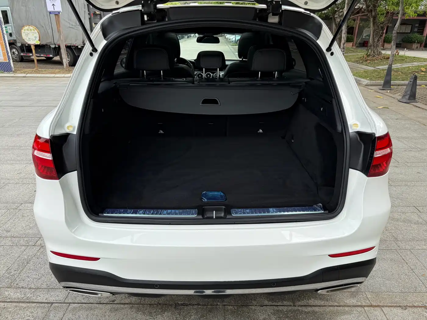 Mercedes-Benz GLC 2017 GLC 260 4MATIC Dynamic фото 17