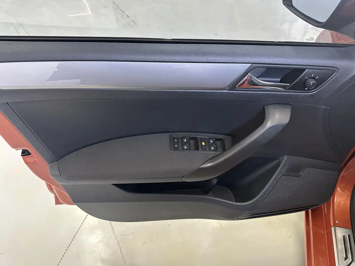 Volkswagen Santana 2015 Gran Santana 1.6L Automatic Trend фото 13