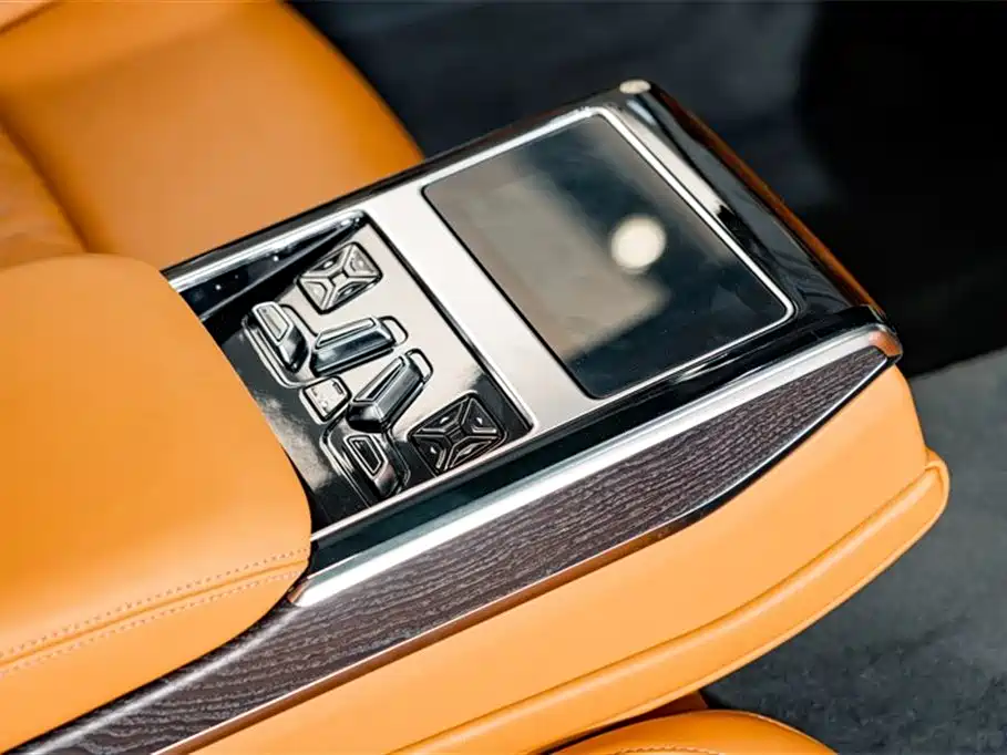 Audi A8 2024 Model A8L 50 TFSI quattro Premium Selection фото 24