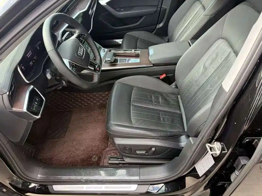 Audi A6 (Import) 2020 allroad quattro Explorer 55 TFSI Premium Off-Road фото 6