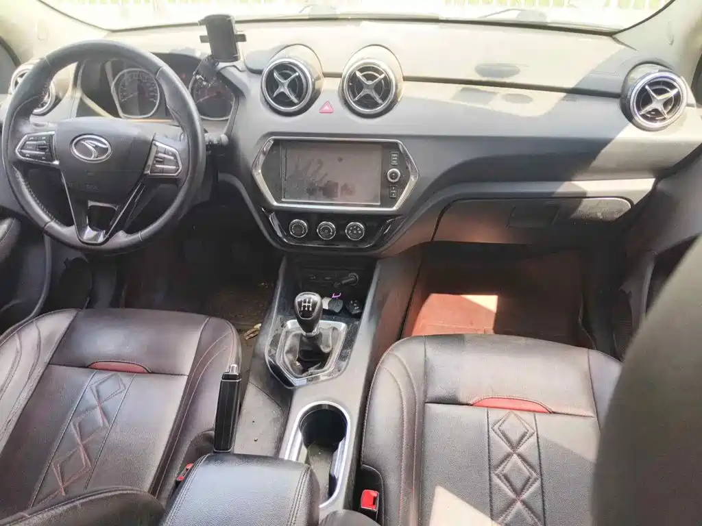Soueast DX3 2018 2018 1.5L Manual Premium