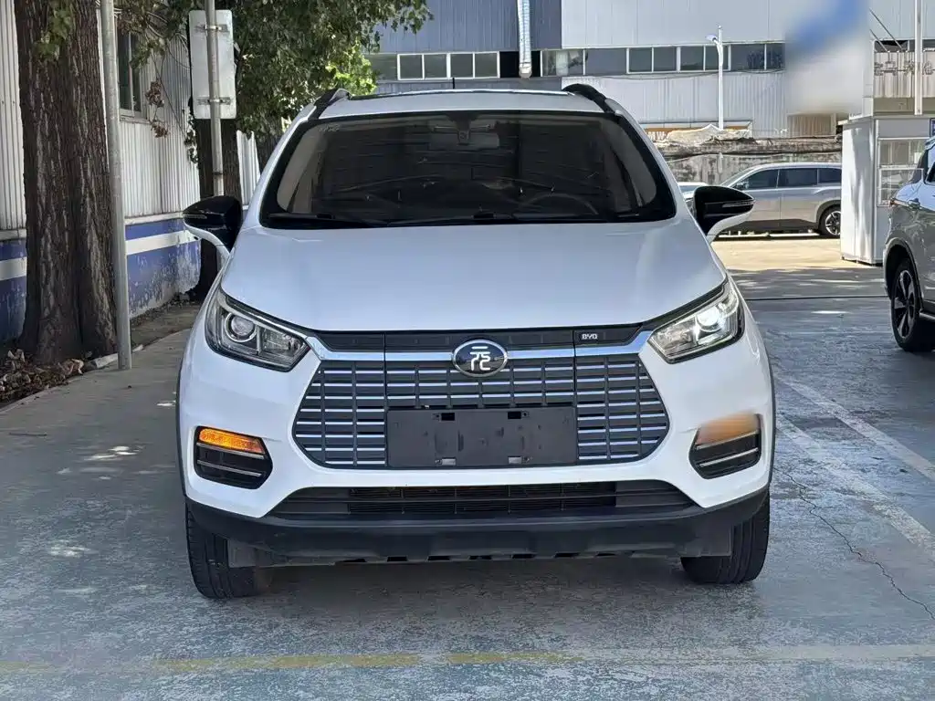 BYD Yuan New Energy 2019 2019 EV360 Smart Connect Premium Edition