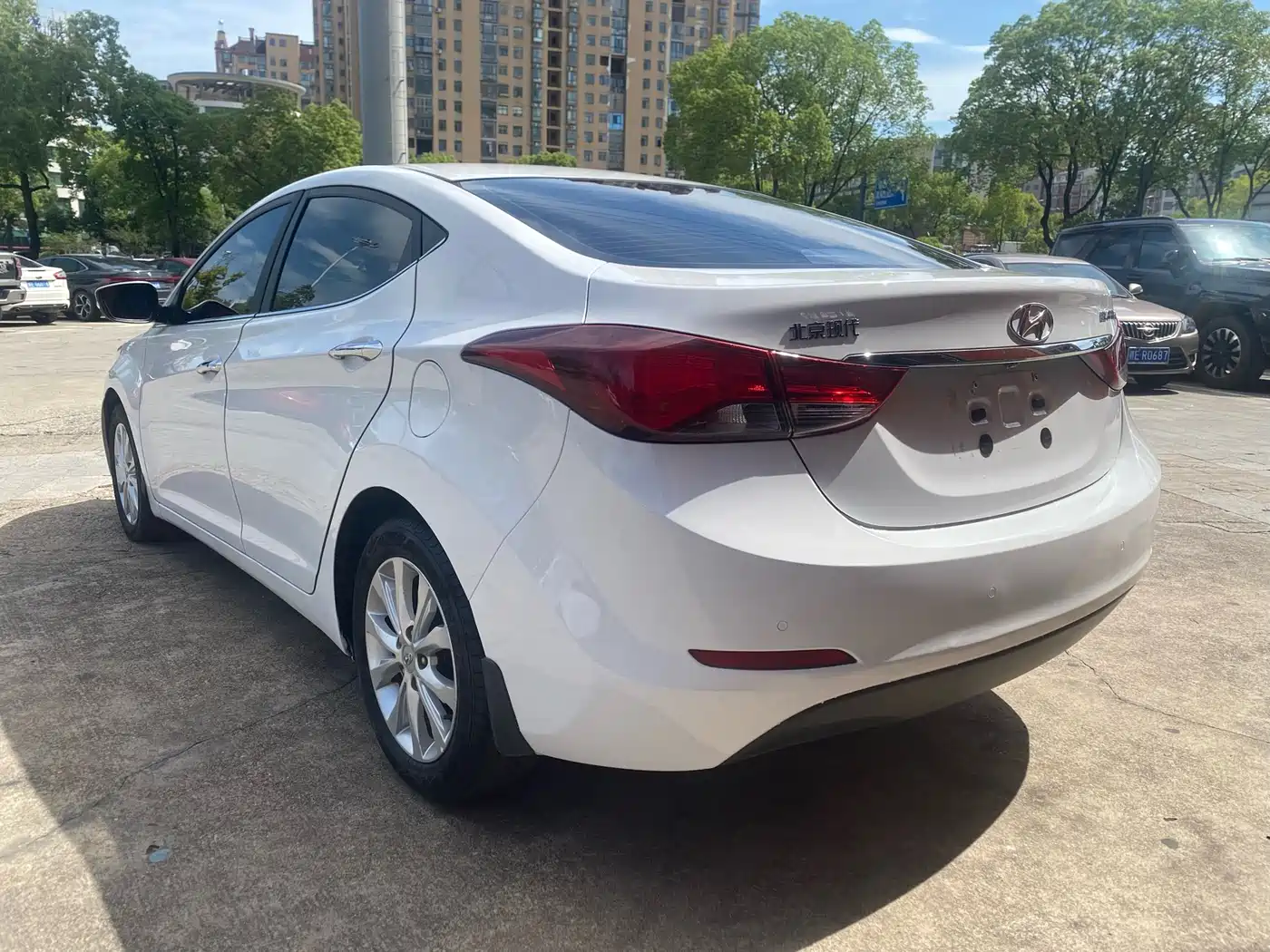 Hyundai Langdong 2016 1.6L Automatic Premium Edition фото 11