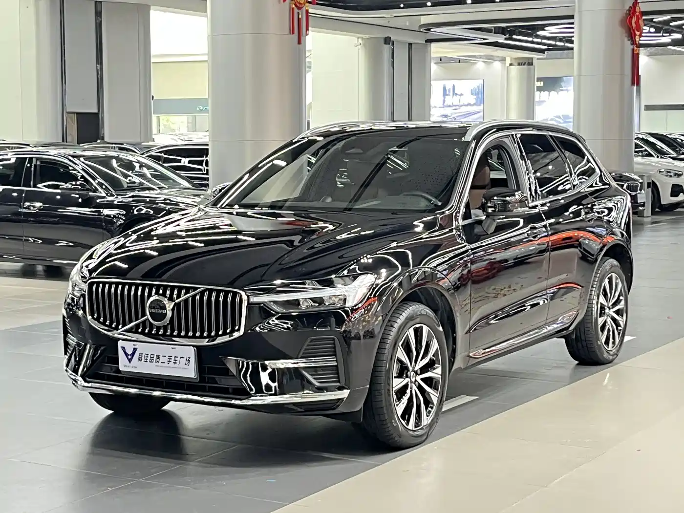 VOLVO XC60 2024