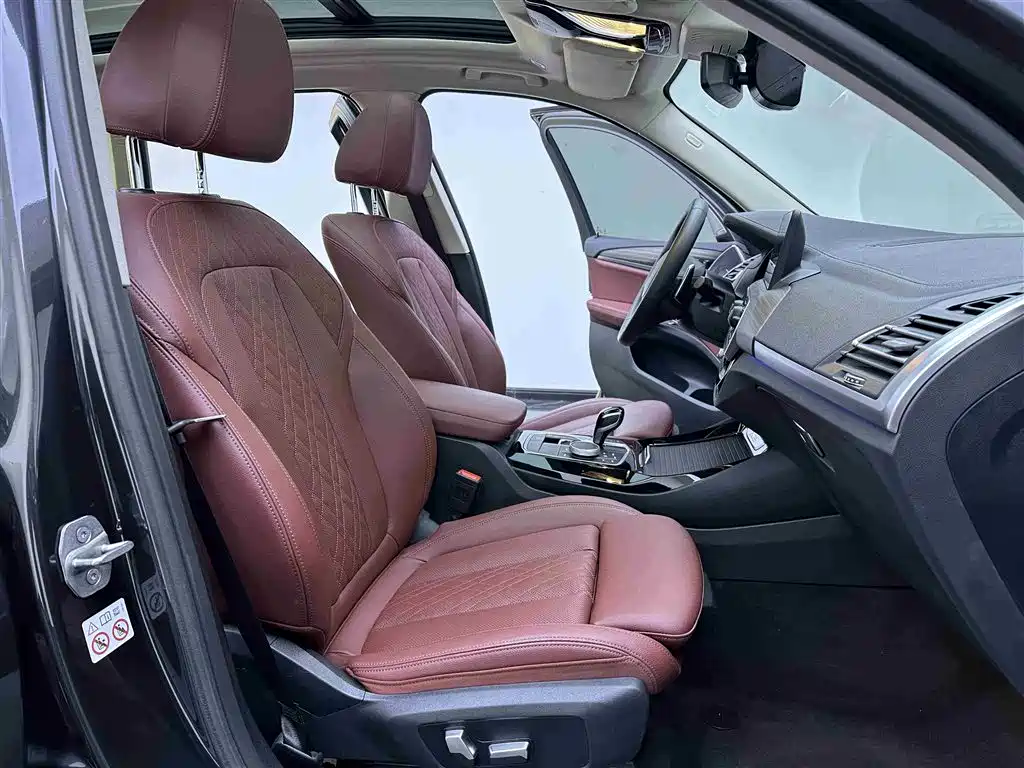 BMW X3 2022 xDrive30i Leading M Night Package фото 8