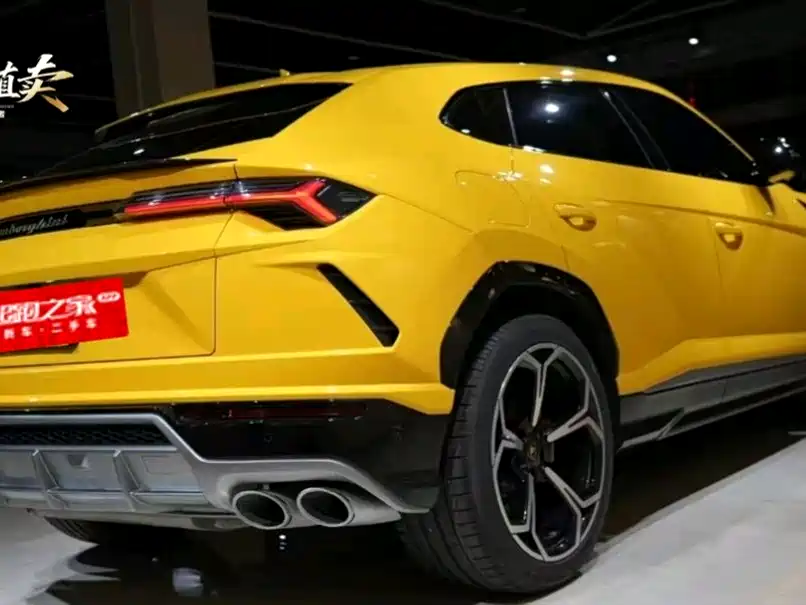 Lamborghini Urus 2021 4.0T V8 фото 3