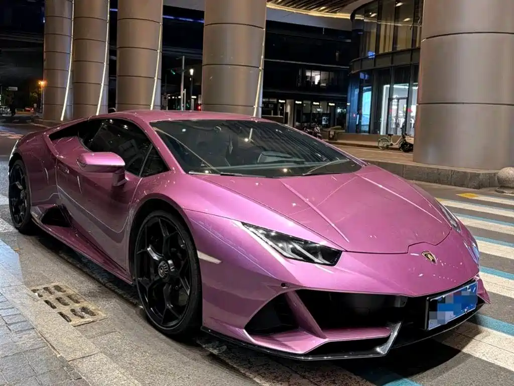 LAMBORGHINI HURACÁN