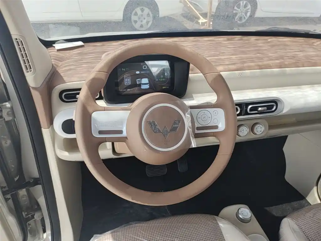 Wuling Motors Hongguang MINIEV 2026 2024 3rd Generation 215km Youth Edition