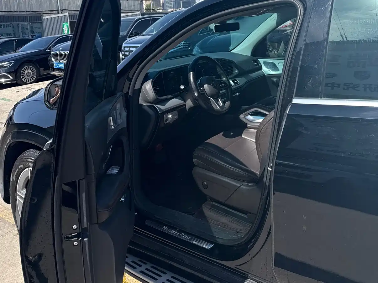 Mercedes-Benz GLE 2020 GLE 350 4MATIC Dynamic фото 3
