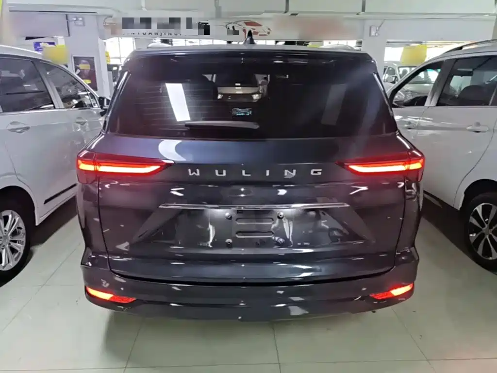 Photo 6 - Wuling Motors Wuling Victory