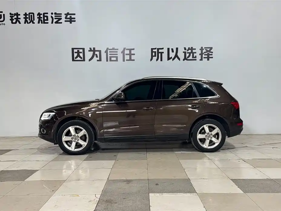Audi Q5 2016 40 TFSI Technology Model фото 3