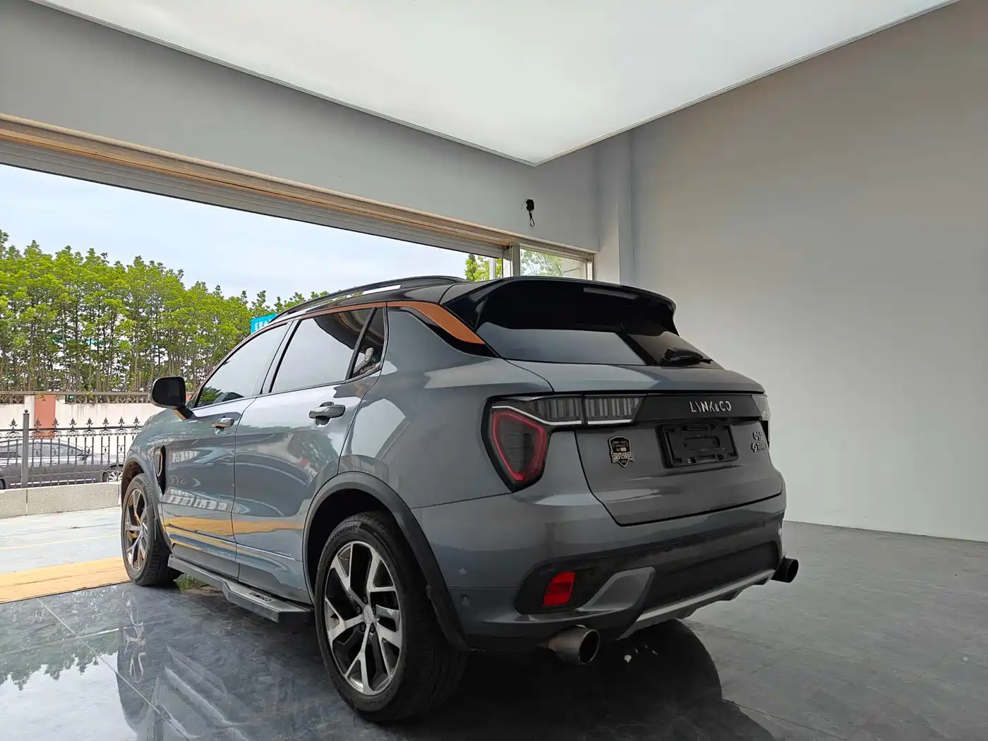 Lynk & Co 01 2017 2.0T AWD Time Limited Edition фото 5