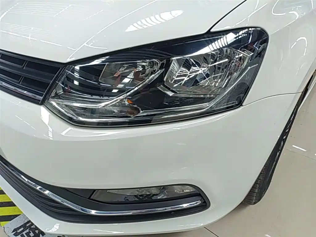 Volkswagen Polo 2018 1.5L Auto Comfort фото 24