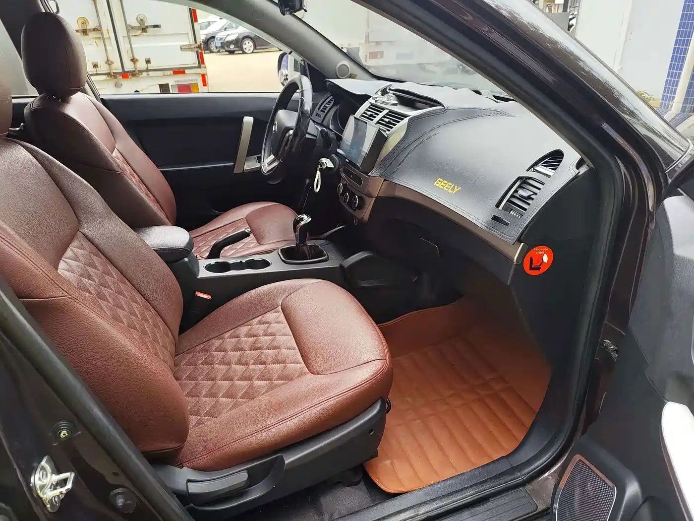Geely GX7 2015 2015 Classic Edition 1.8L Manual Urban Type China V