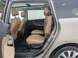 Фото 15 - Buick GL6