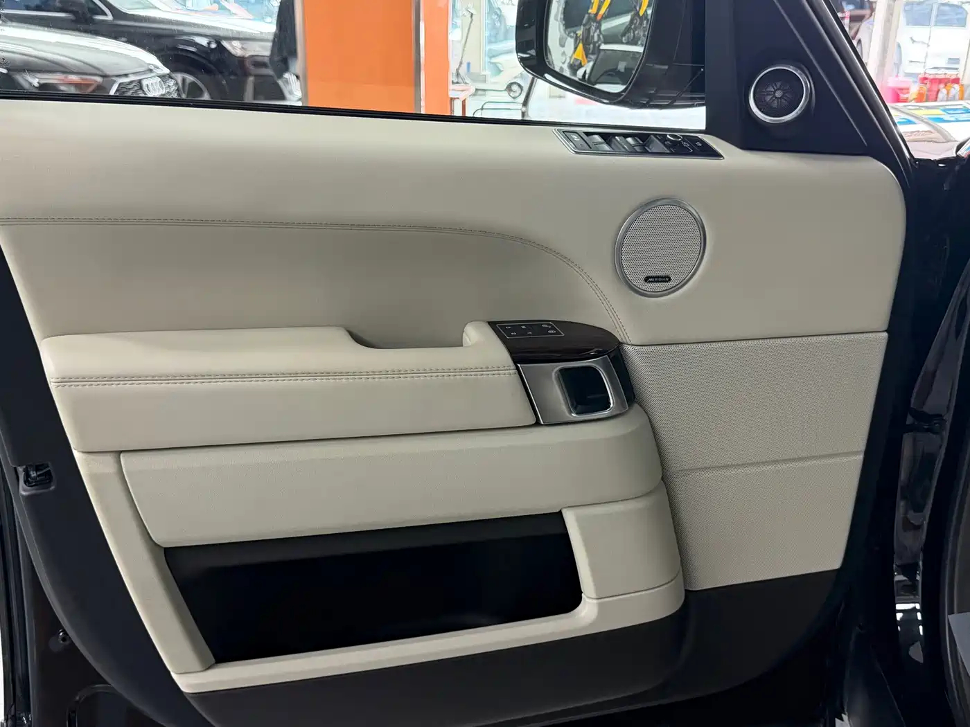 Land Rover Range Rover 2017 2016 3.0 SC V6 Vogue
