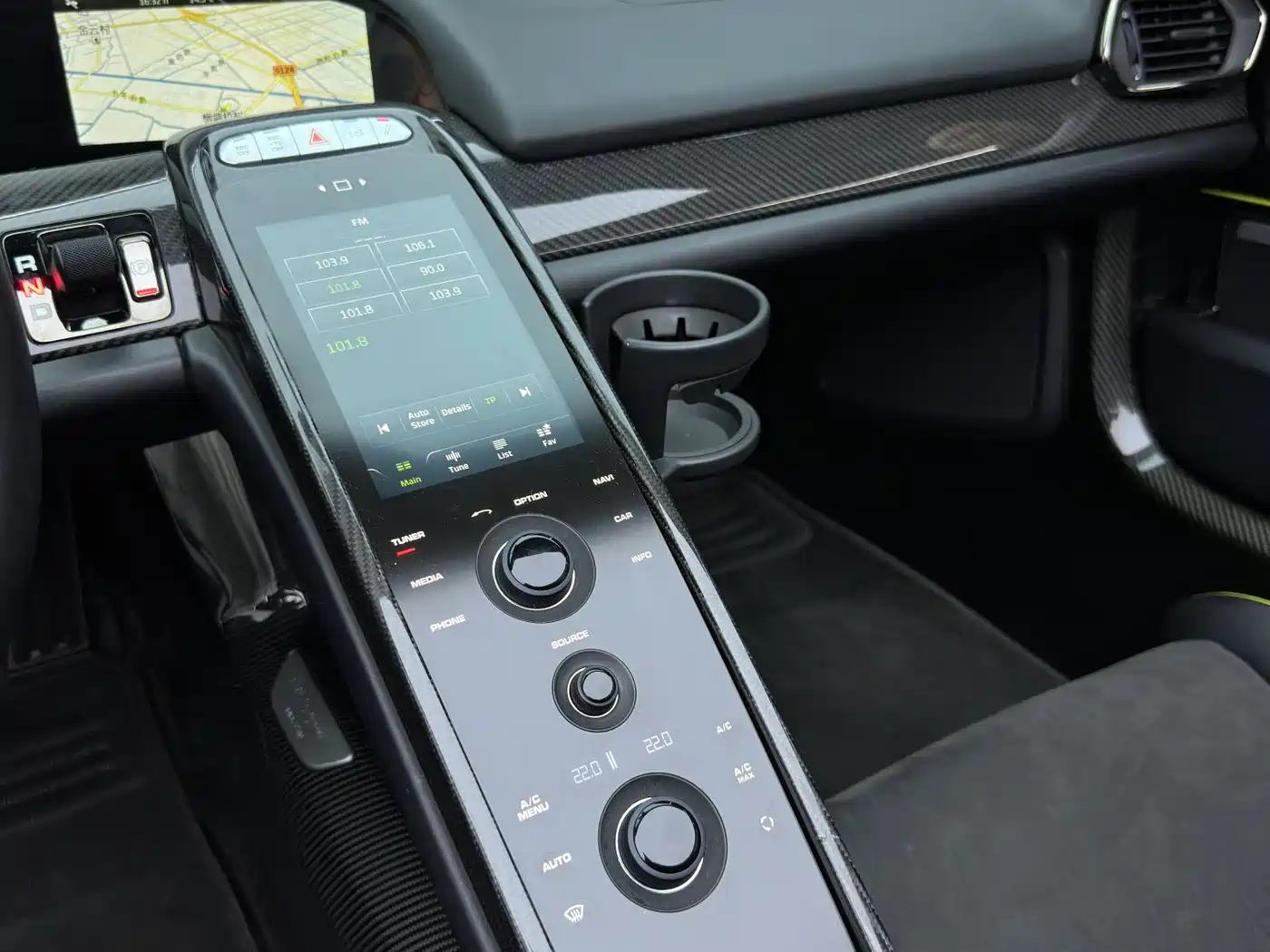 Porsche 918 Spyder 2014 4.6L фото 38