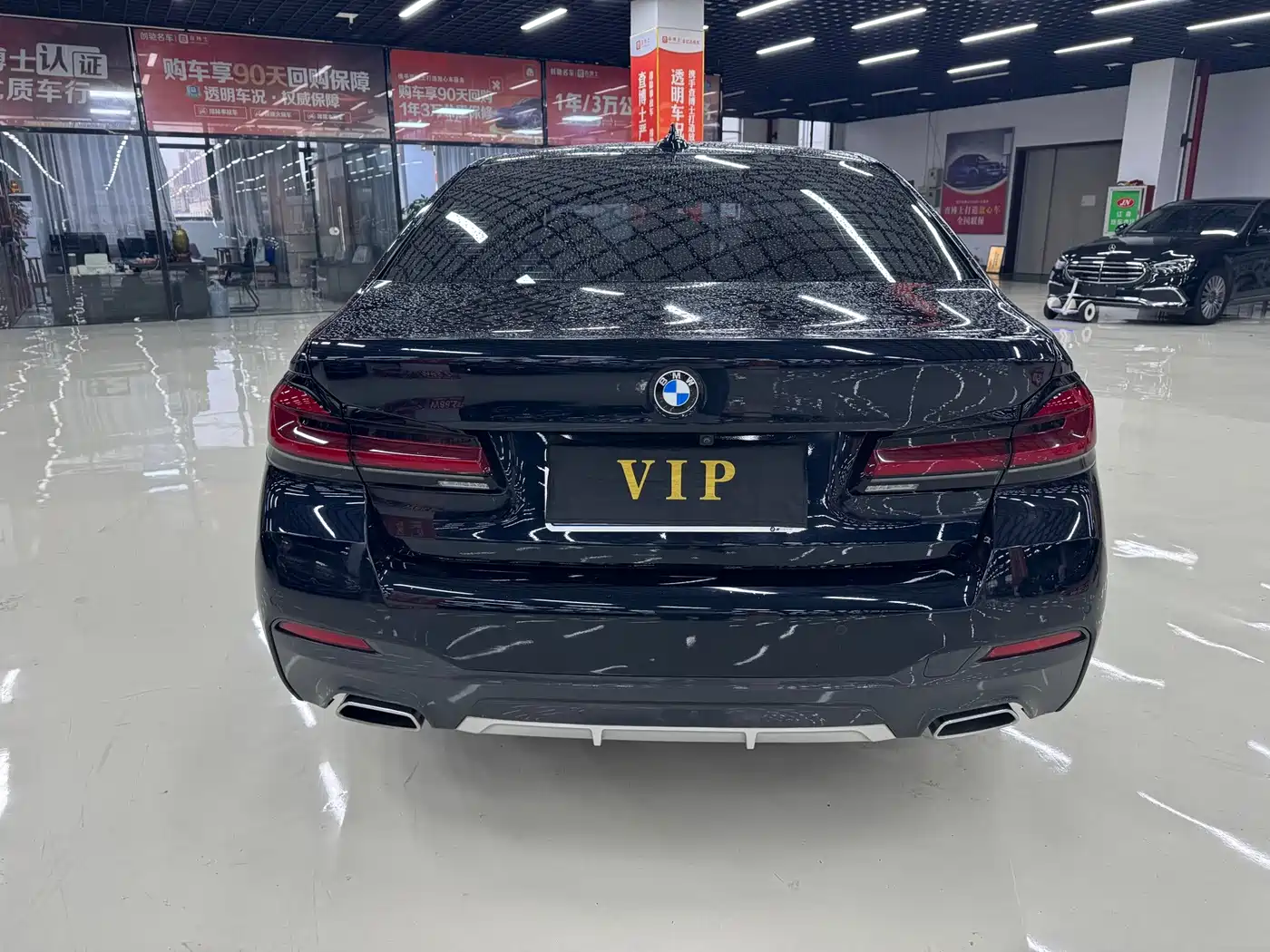 Фото 5 - BMW 5 Series