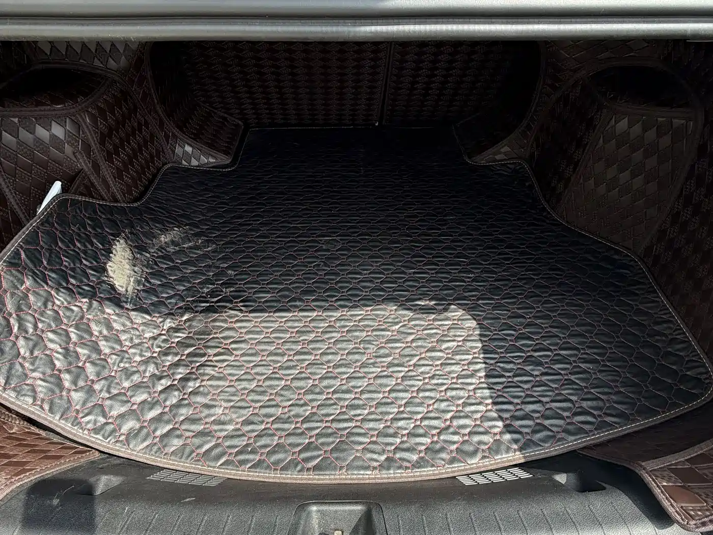 GEELY AUTOMOBILE BINRUI