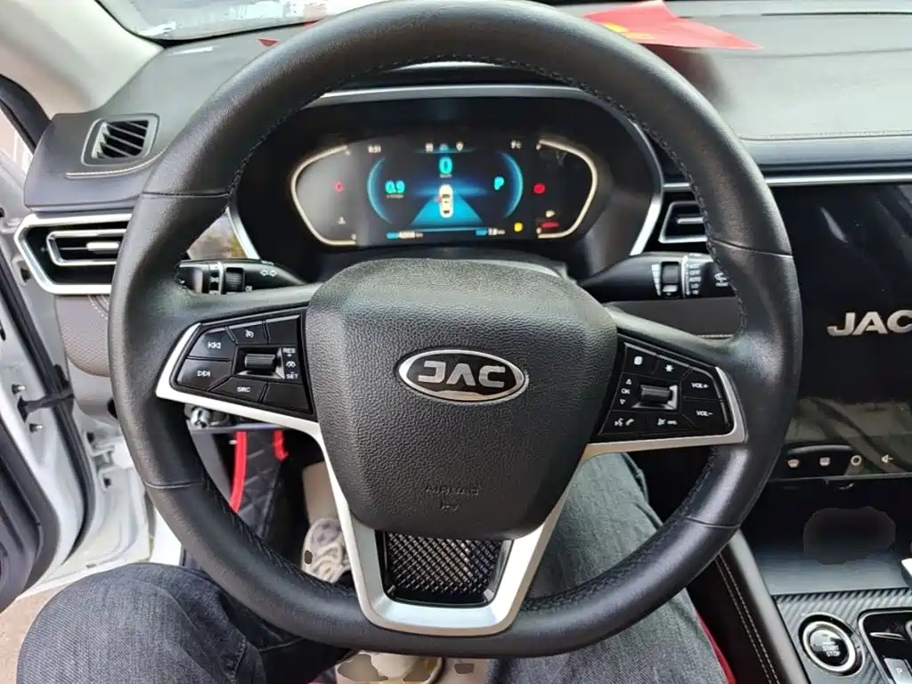 JAC JAC J7 2019 2020 1.5T CVT Surpass Type
