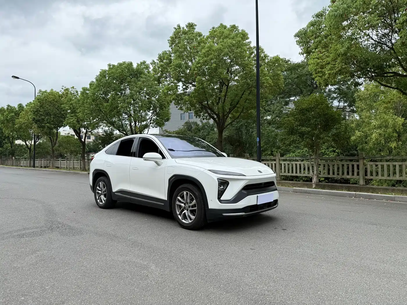 Фото 3 - NIO EC6