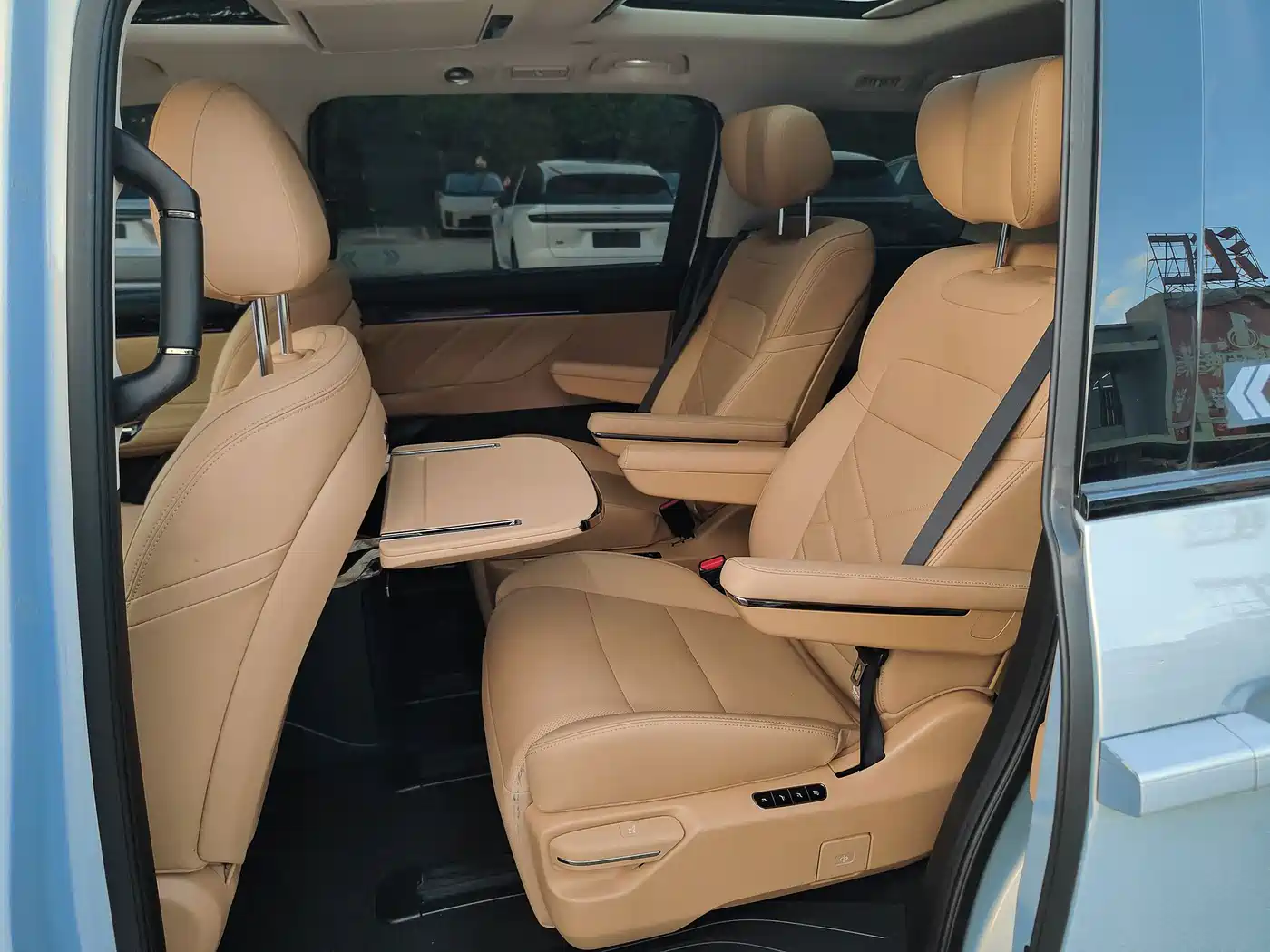GAC Trumpchi Trumpchi E8 NEV 2025 2024 150km Soaring Glory+