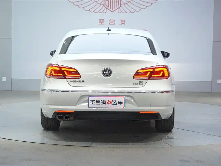Volkswagen FAW-Volkswagen CC 2018 1.8TSI Luxury фото 5