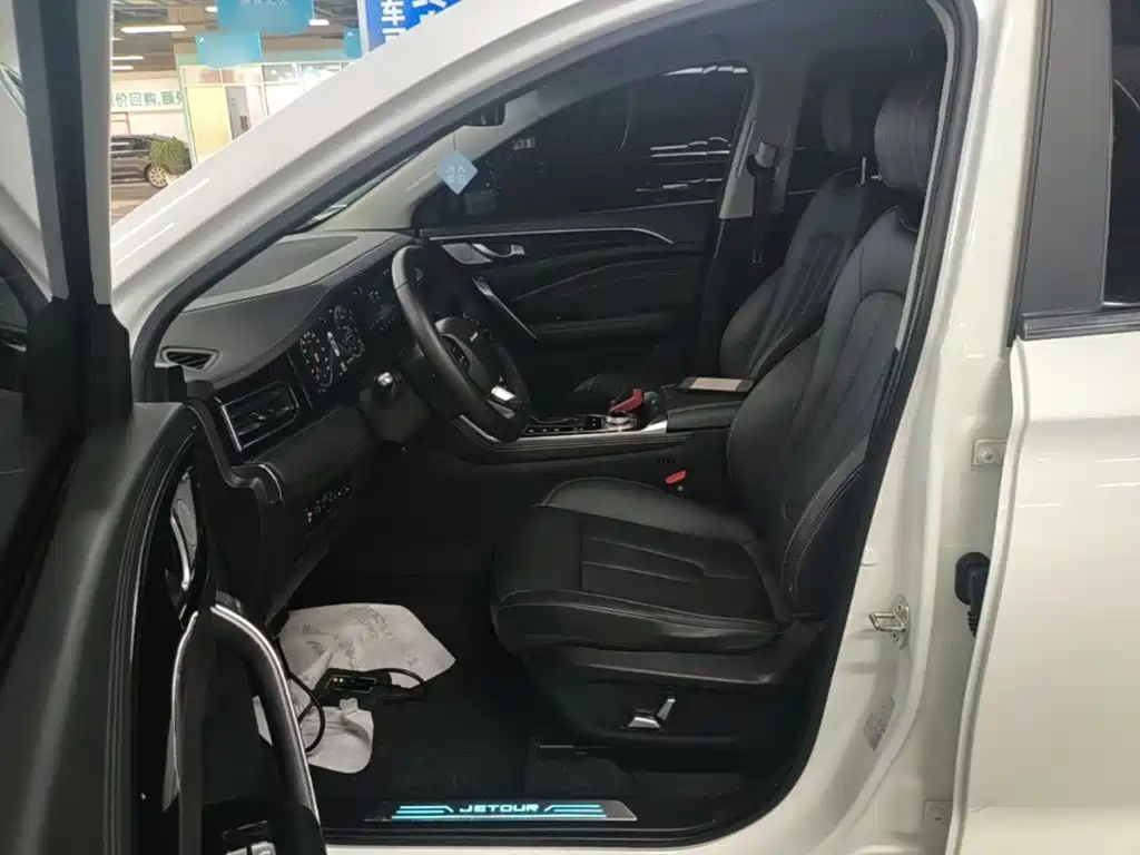 Jetour X90 2021 2020 1.6T DCT Shadow Premium Edition 5-seater