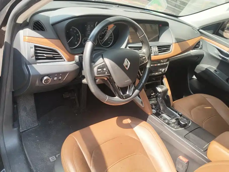 Borgward BX7 2018 2016 28T 2WD Luxury 6-seater