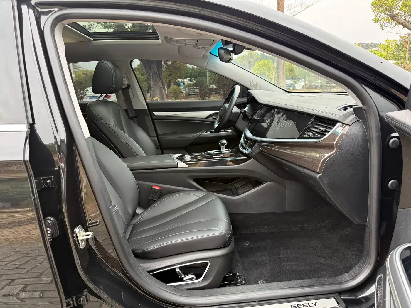 GEELY AUTOMOBILE BORUI