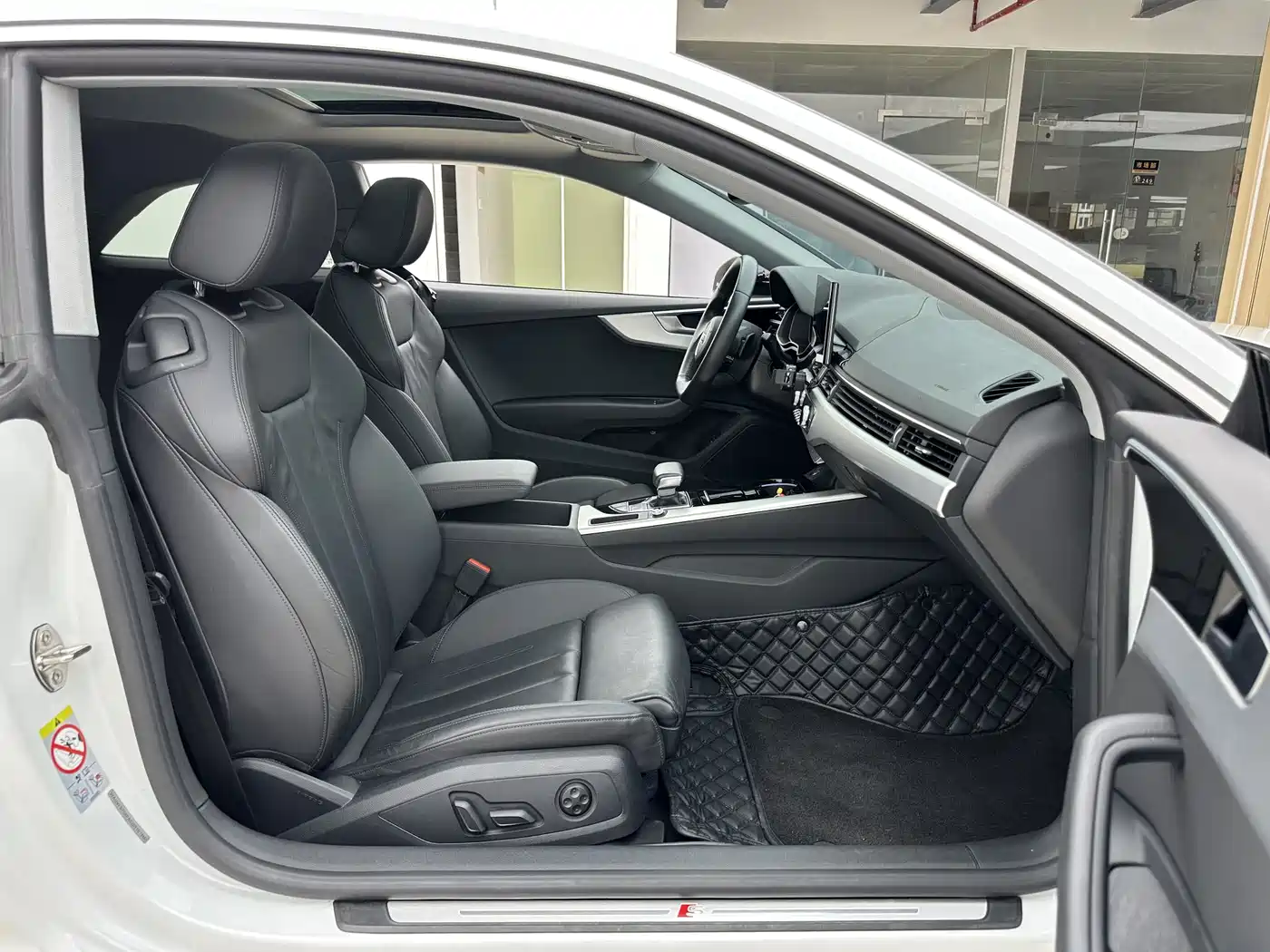 Фото 6 - Audi A5 (Import)
