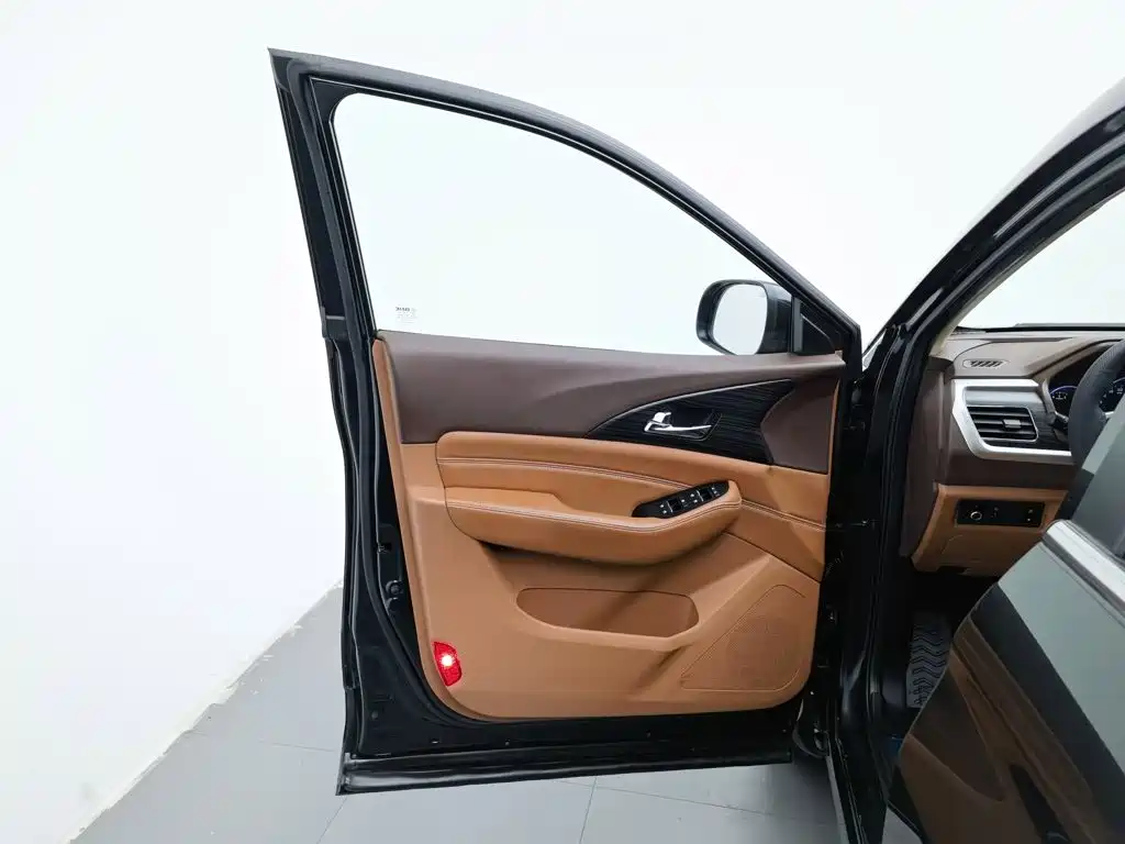 BAIC Huansu S7 2018 2018 1.5T Manual Premium