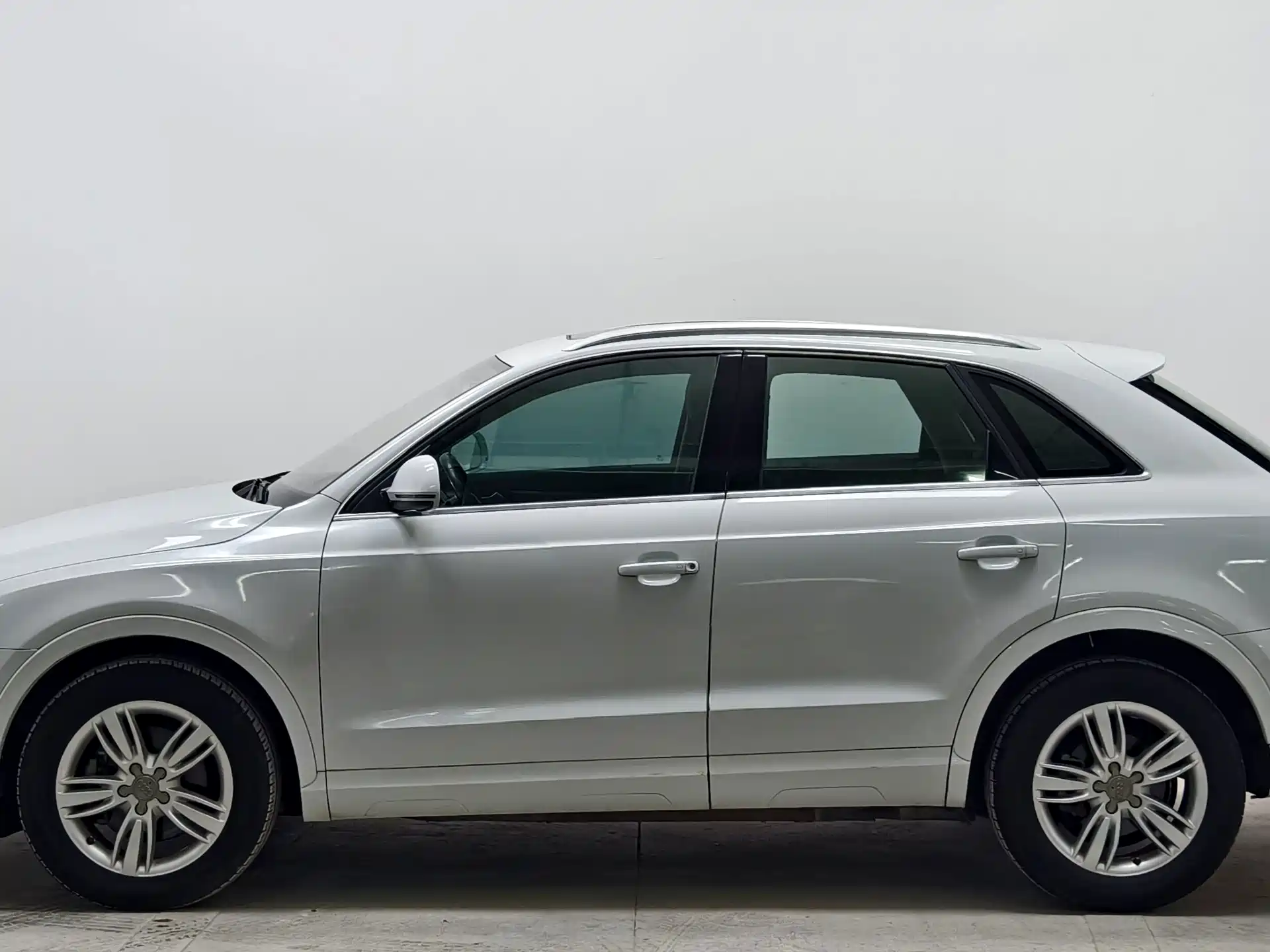صورة 7 - Audi Q3
