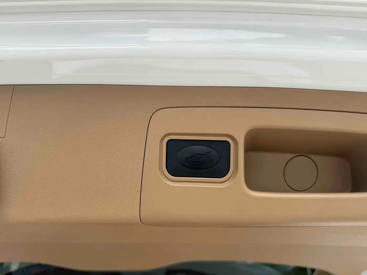 Buick GL8 2018 ES 28T Luxury Type China VI фото 7