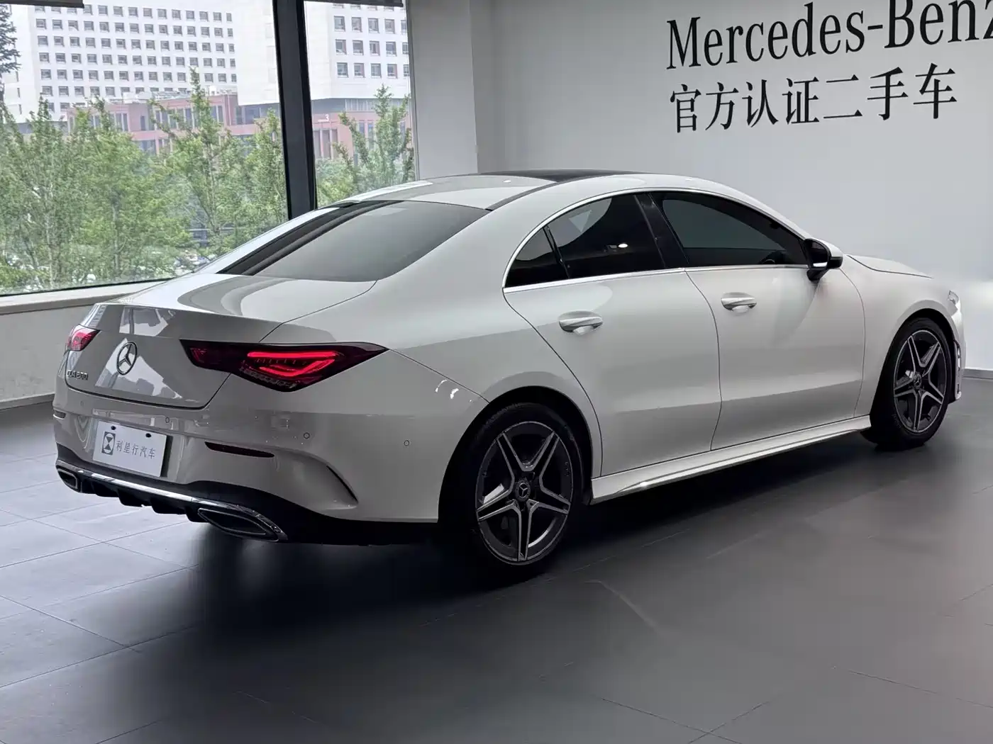 Mercedes-Benz CLA (Import) 2020 CLA 200 фото 10