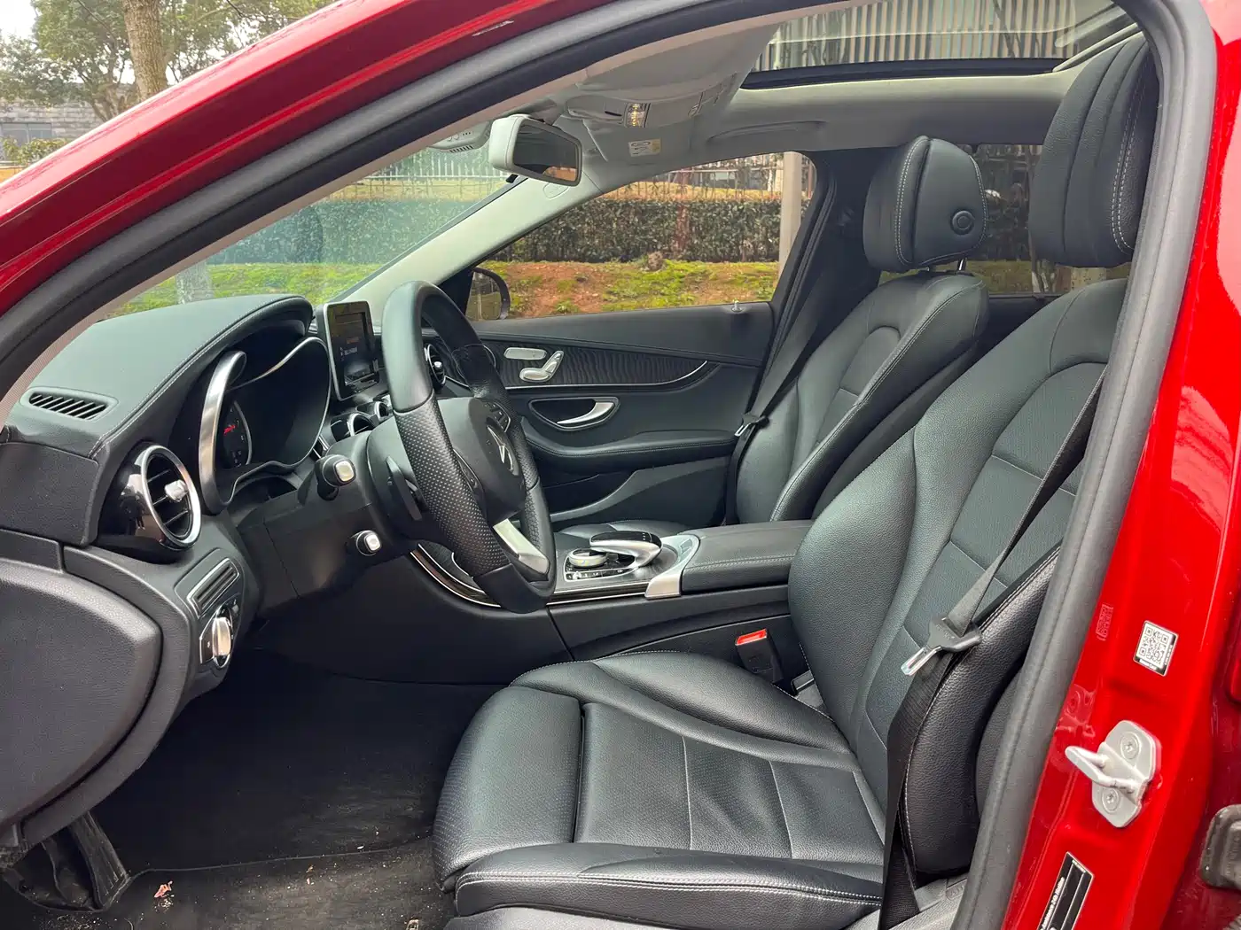Mercedes-Benz C-Class 2015 C 200 L Sport фото 8