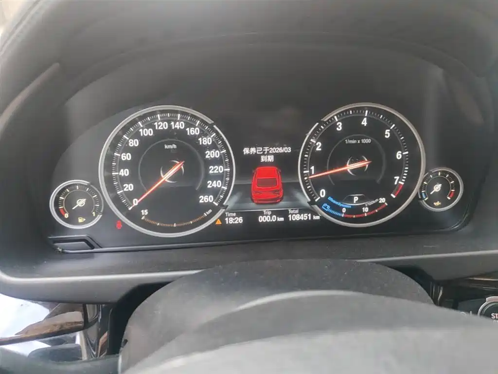 BMW X6 2018 xDrive28i фото 12