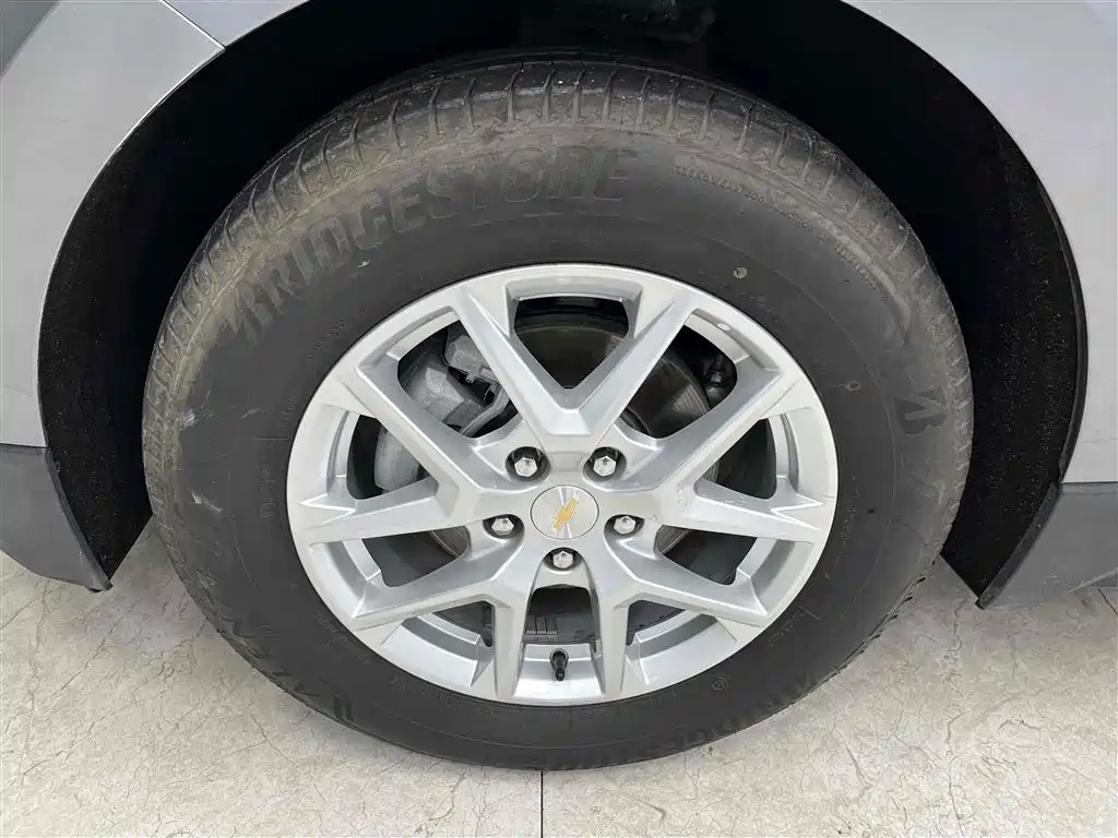 Chevrolet Equinox 2021 535T Chijie Edition фото 20