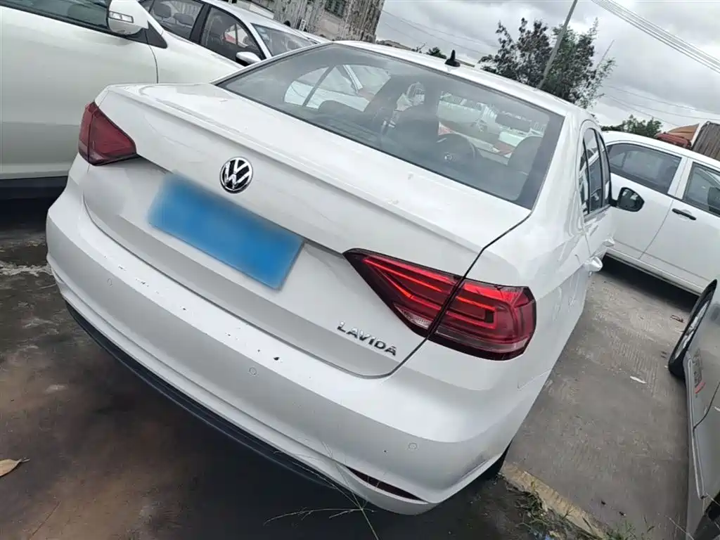 VOLKSWAGEN LAVIDA