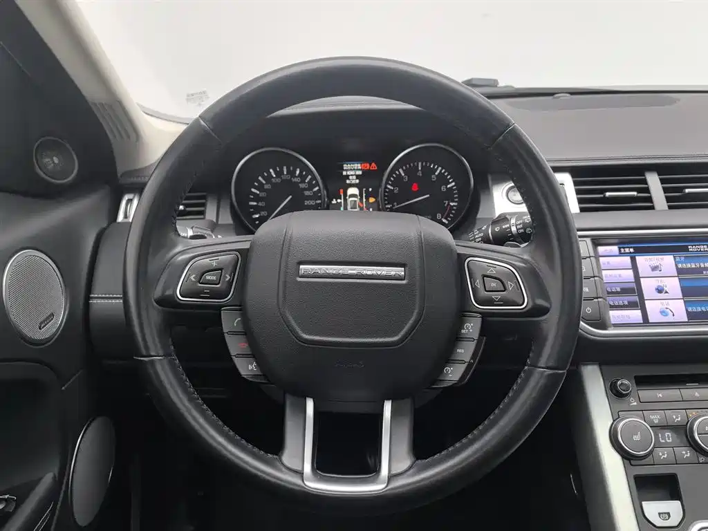 Land Rover Range Rover Evoque (Import) 2012 2.0T 5-door Premium Edition фото 11