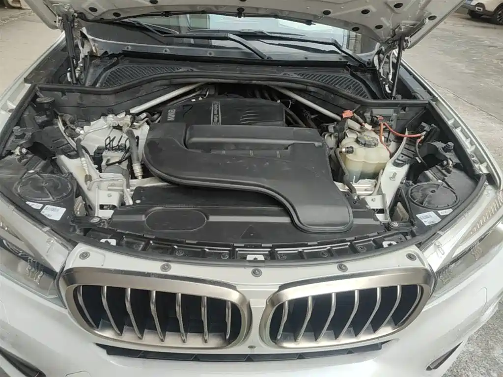 BMW X6 2018 xDrive28i фото 20