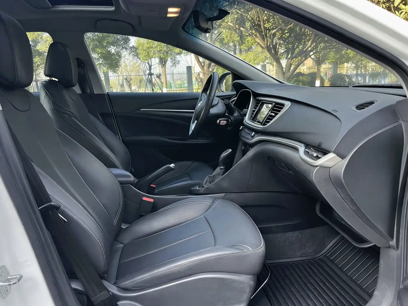 Buick Excelle 2021 Facelift 1.3T Auto Mild Hybrid Elite фото 23