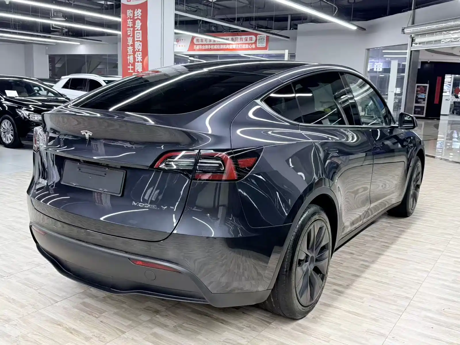 Фото 4 - Tesla Model Y
