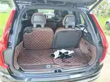 Фото 13 - Volvo XC90