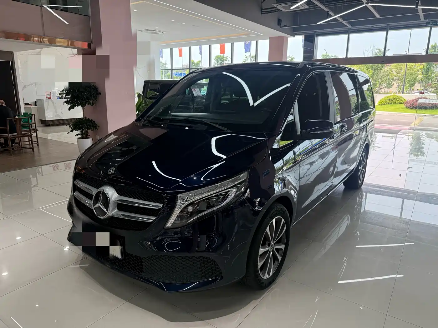 Mercedes-Benz V-Class 2020 V 260 Navigator Edition