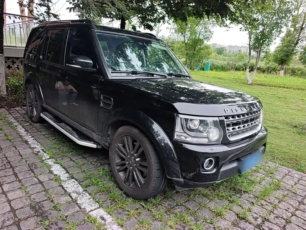 Фото 4 - Land Rover Discovery