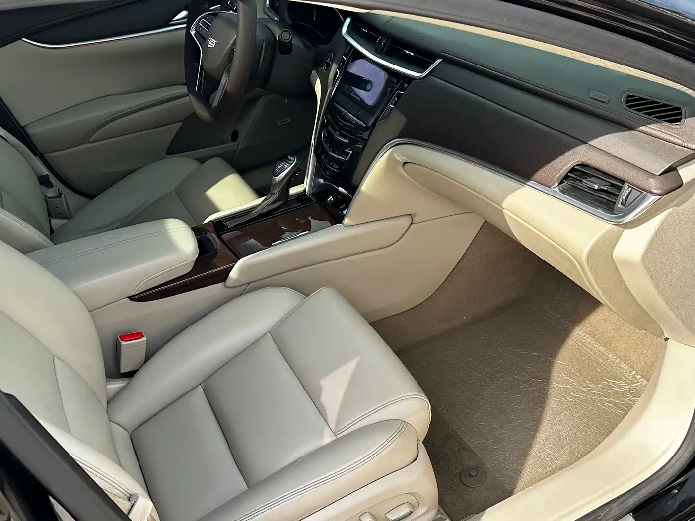 Cadillac XTS 2017 28T Technology фото 20