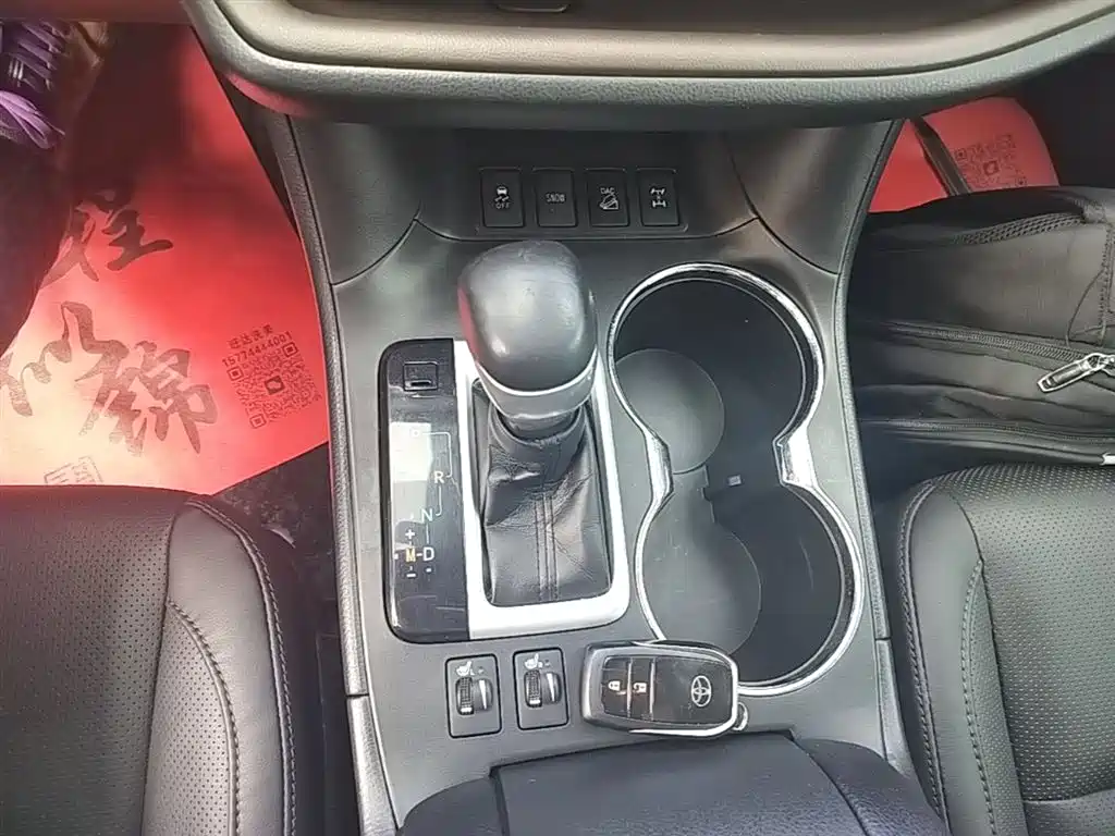 Toyota Highlander 2018 2.0T 4WD Luxury 7-seater (China V) фото 14